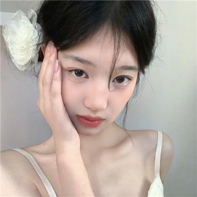 幸福的白天鹅
